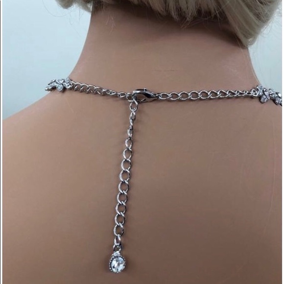 NWT Dainty Pearls & Crystals & Necklace Set - Picture 6 of 10